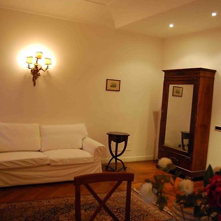 Villa Giulio Caesar à Rome Extérieur photo