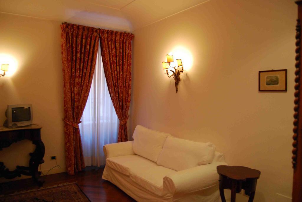 Villa Giulio Caesar à Rome Extérieur photo